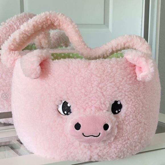 Meet your Posher, Mia - Picture 1 of 1